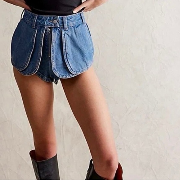 NEW Free People We The Free Prince Street denim festival shortie shorts 31 - Picture 1 of 15